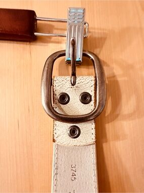 Men's White Leather Belt with Antique Silver Buckle